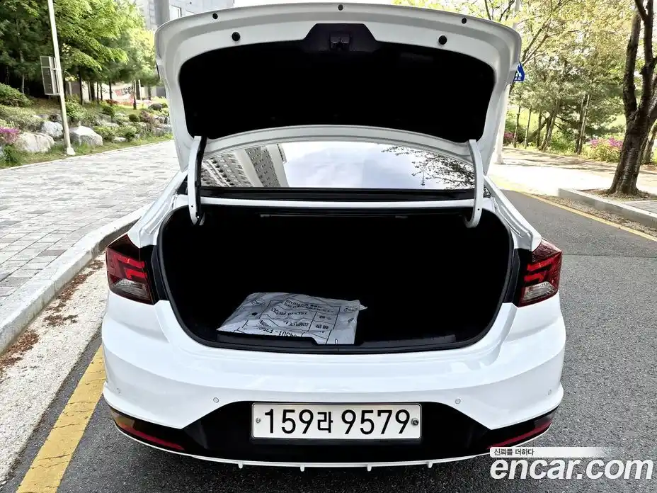 Hyundai Avante 2020 1.6 гидро в Москве № 1831013, фото 9