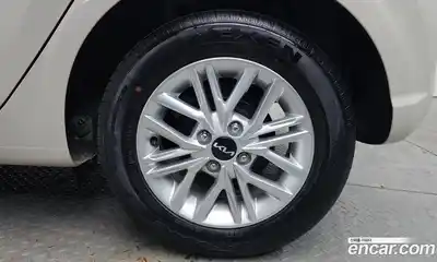 Kia Morning 2022 1.0 гидро в Москве № 1832093, миниатюра 7