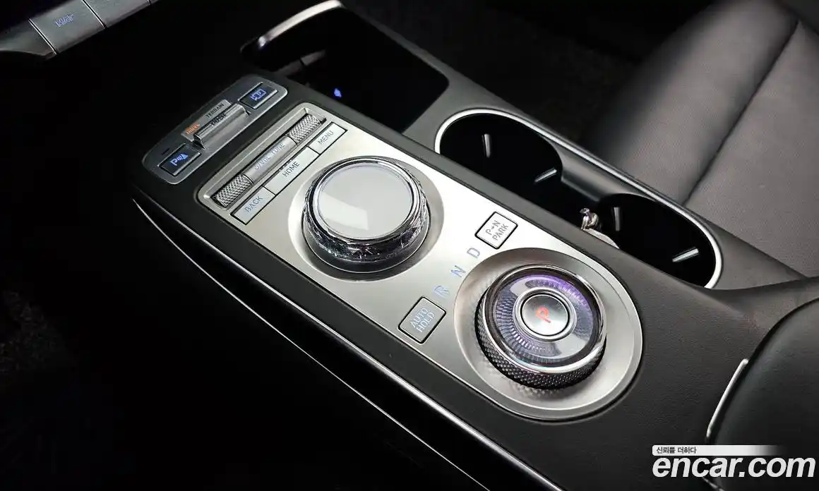 Genesis GV70 2021 2.5 гидро в Москве № 1832459, фото 12
