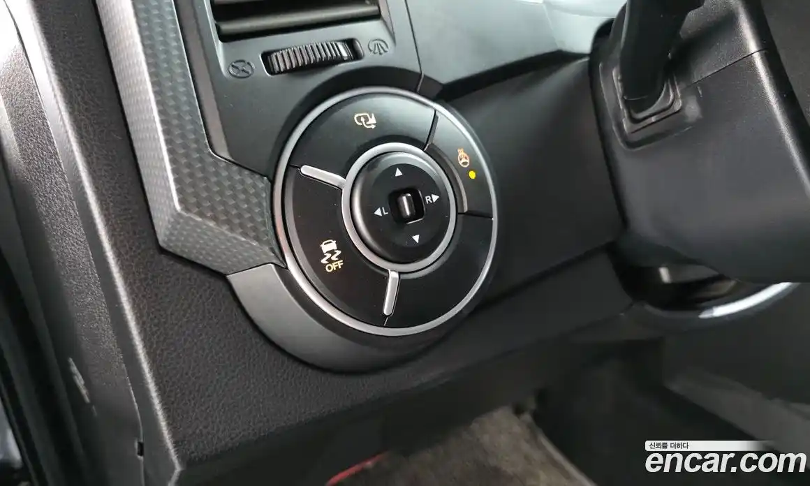 SsangYong Korando 2015 2.0 гидро в Москве № 1832986, фото 13