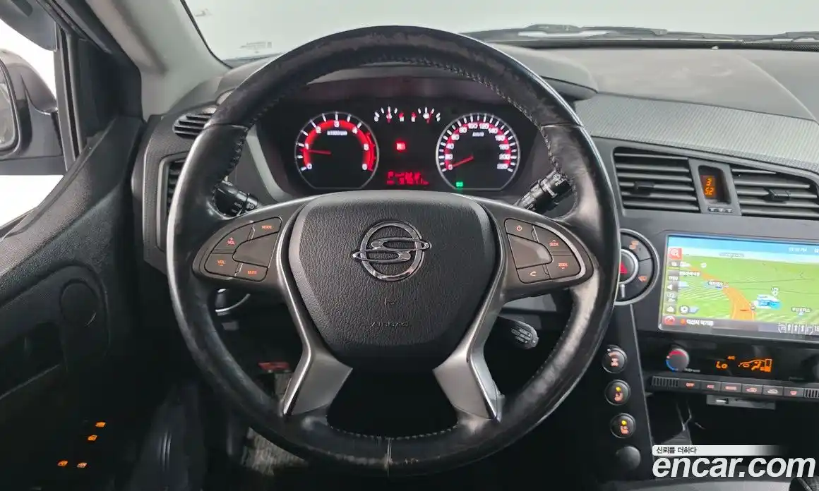 SsangYong Korando 2015 2.0 гидро в Москве № 1832986, фото 14