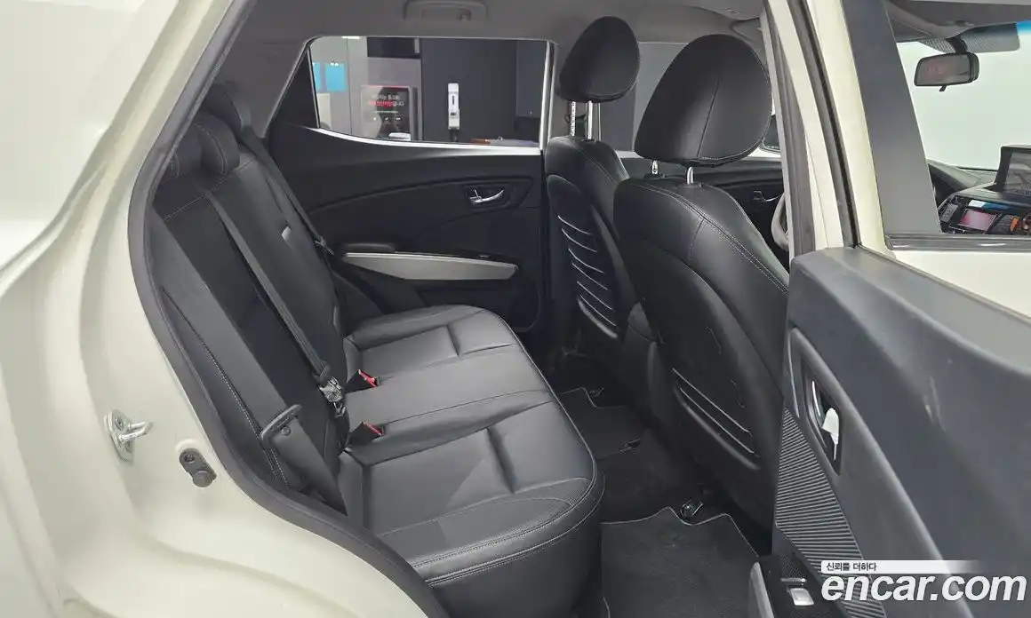SsangYong TIBOLI 2015 1.6 гидро в Москве № 1832994, фото 12
