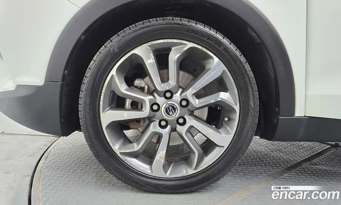 SsangYong TIBOLI 2015 1.6 гидро в Москве № 1832994, фото 5