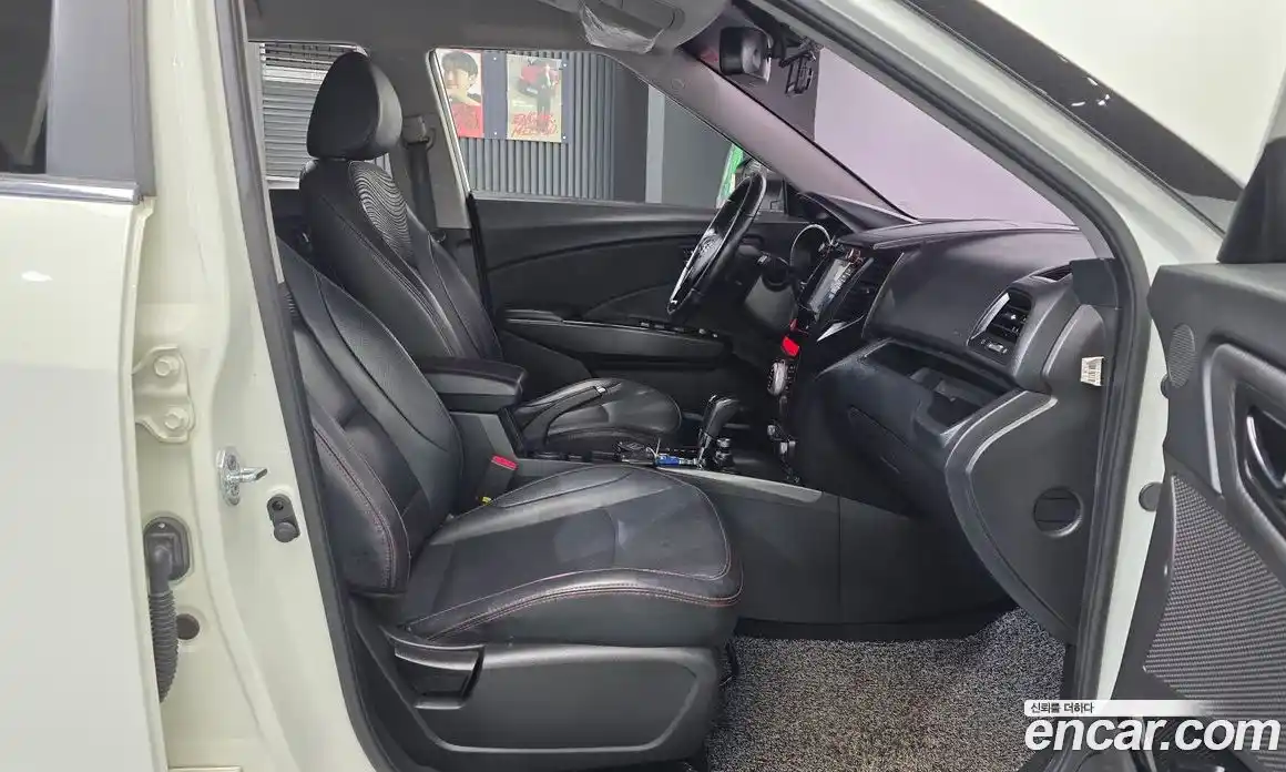 SsangYong TIBOLI 2017 1.6 гидро в Москве № 1833050, фото 11
