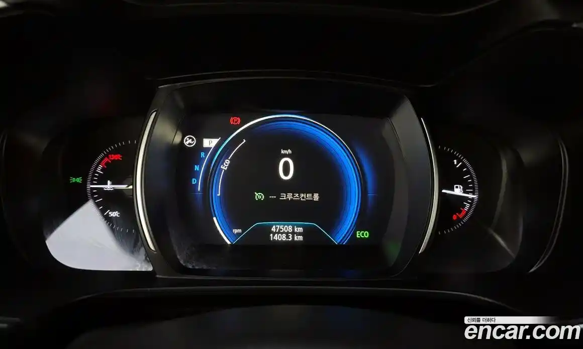 Renault QM6 2018 2.0 гидро в Москве № 1834536, фото 8