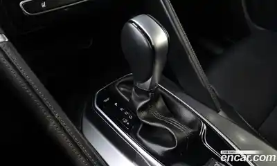 Renault QM6 2018 2.0 гидро в Москве № 1834536, миниатюра 9