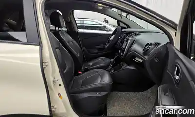 Renault QM3 2016 1.5 гидро в Москве № 1834719, миниатюра 11