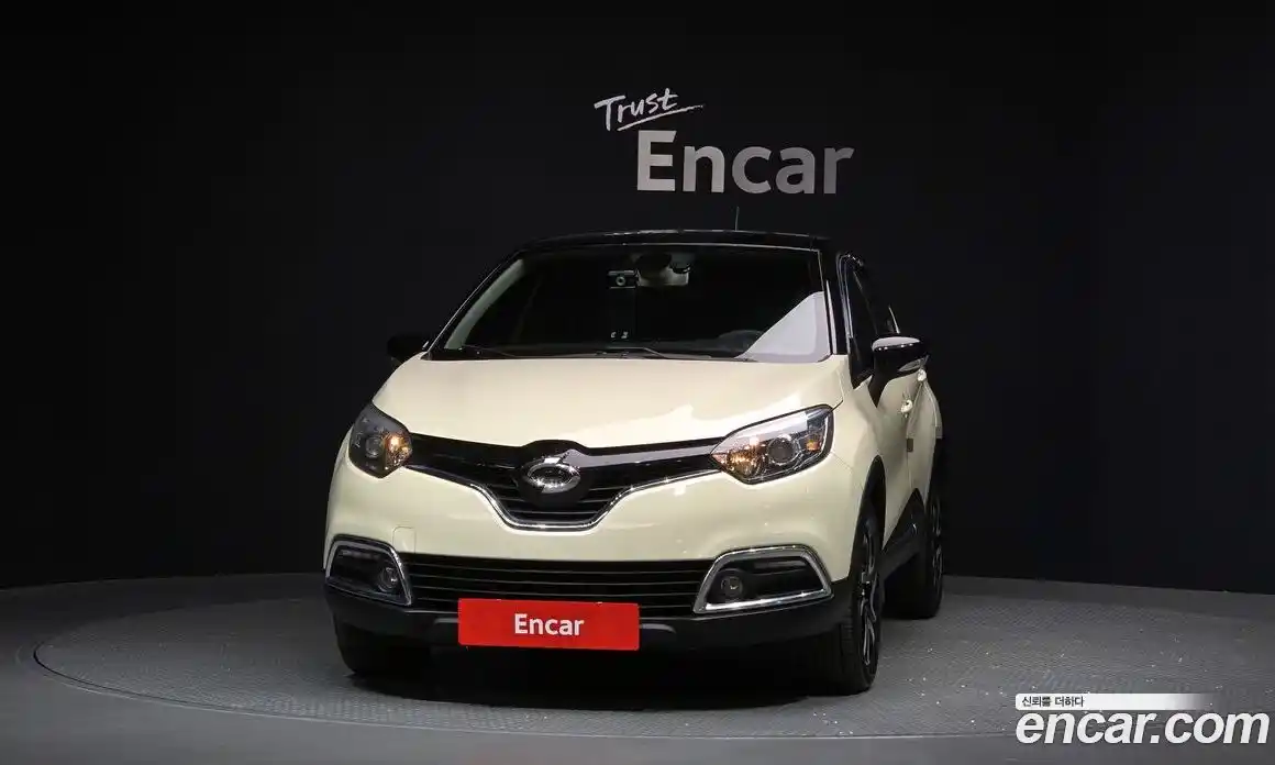 Renault QM3 2016 1.5 гидро в Москве № 1834719, фото 3