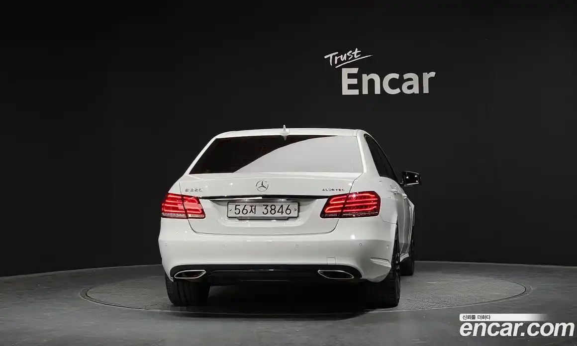 Mercedes-Benz E-Class 2015 2.1 гидро в Москве № 1836069, фото 4