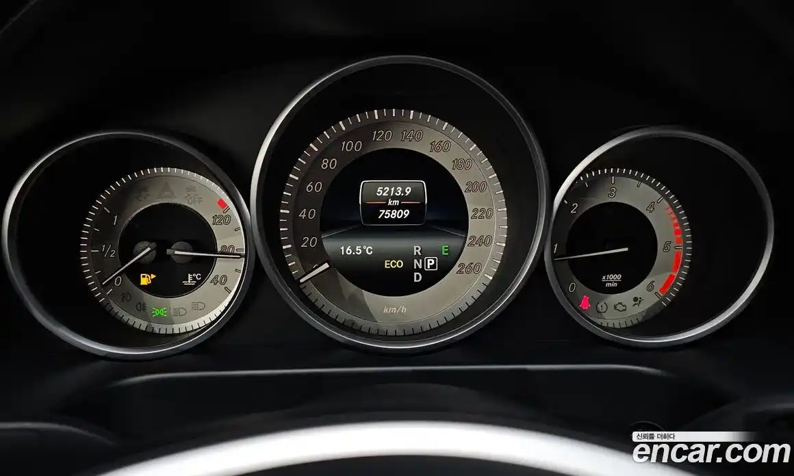 Mercedes-Benz E-Class 2015 2.1 гидро в Москве № 1836069, фото 8