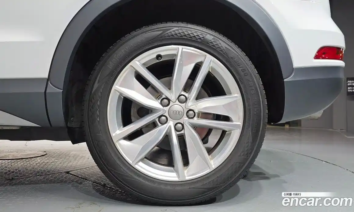 Audi Q3 2016 2.0 гидро в Москве № 1836451, фото 6