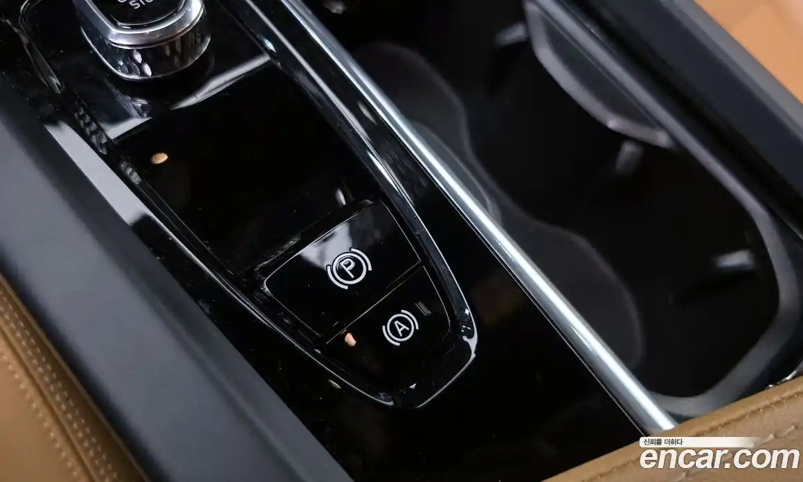 Volvo XC60 2023 2.0 гидро в Москве № 1836782, фото 31