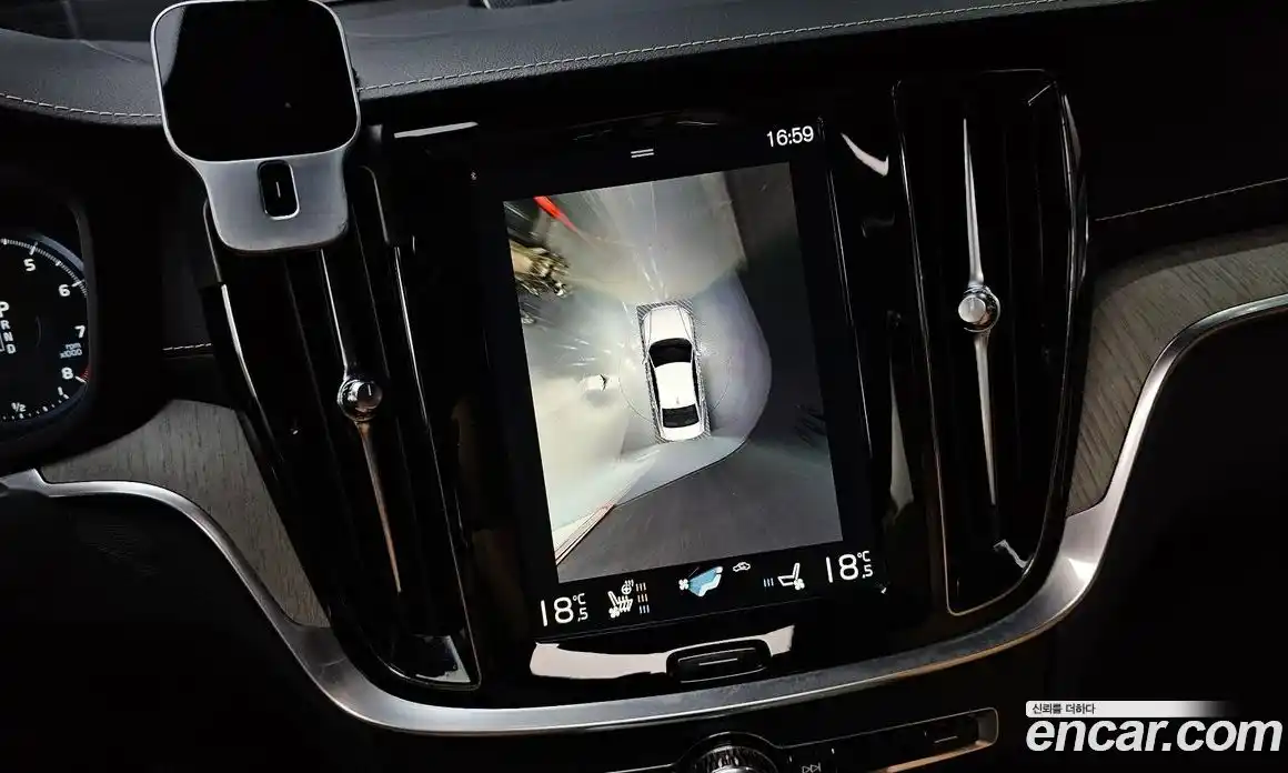 Volvo S60 2019 2.0 гидро в Москве № 1836857, фото 19