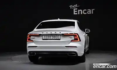 Volvo S60 2019 2.0 гидро в Москве № 1836857, миниатюра 4