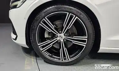Volvo S60 2019 2.0 гидро в Москве № 1836857, миниатюра 5