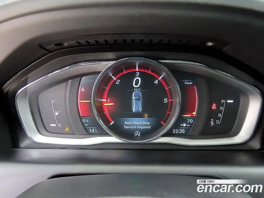 Volvo XC60 2015 2.0 гидро в Москве № 1836983, фото 9