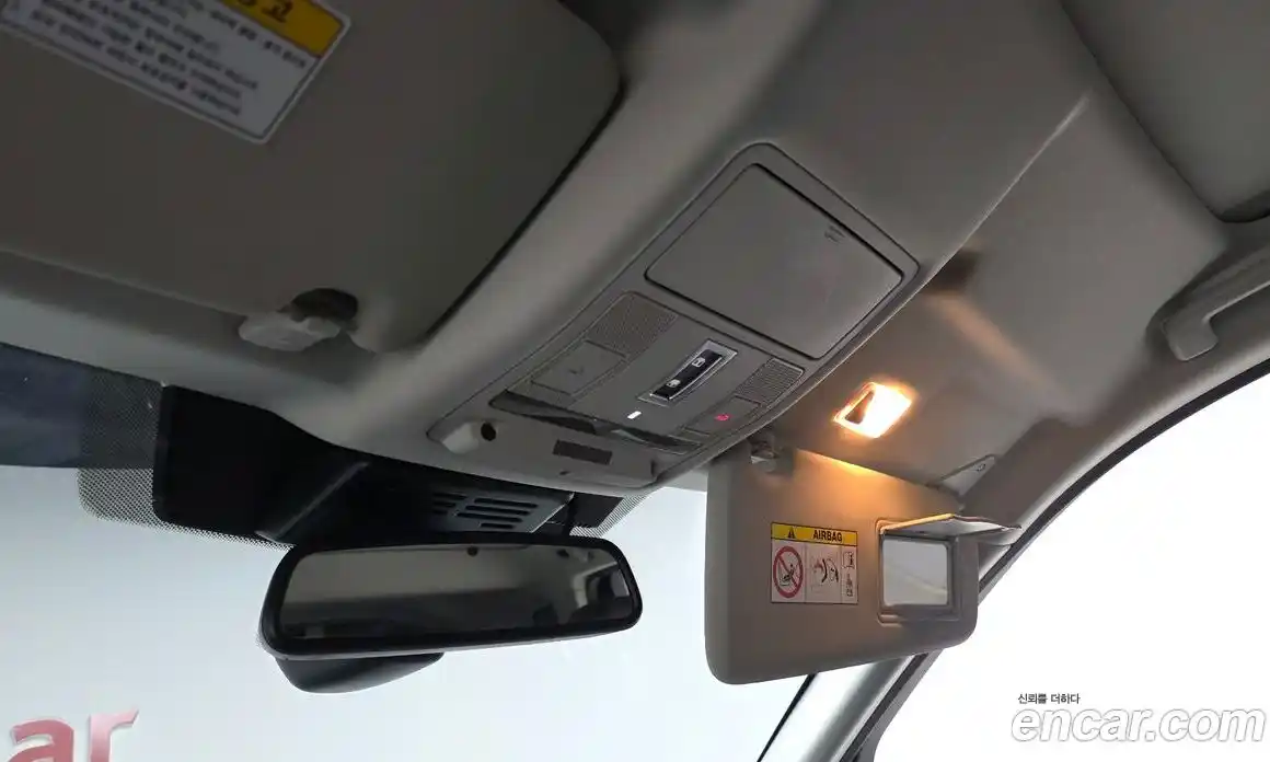 Land Rover Discovery Sport 2017 2.0 гидро в Москве № 1837363, фото 25
