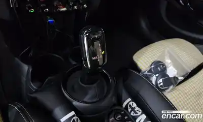Mini Cooper 2023 2.0 гидро в Москве № 1837500, миниатюра 12