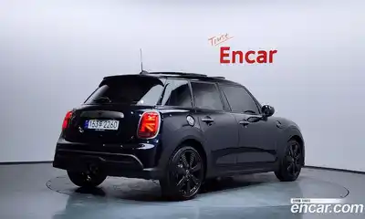 Mini Cooper 2023 2.0 гидро в Москве № 1837500, миниатюра 2