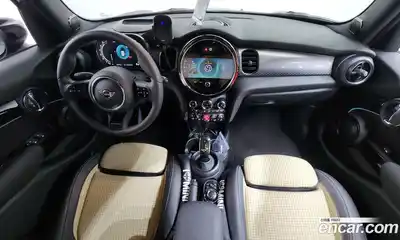 Mini Cooper 2023 2.0 гидро в Москве № 1837500, миниатюра 10