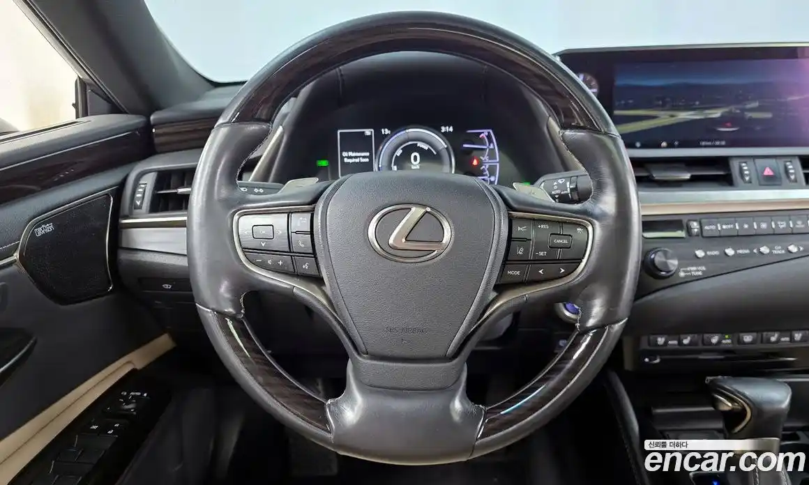 Lexus ES 2019 2.5 гидро в Москве № 1837967, фото 13