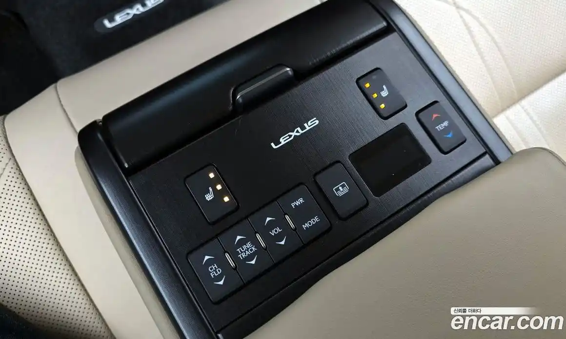 Lexus ES 2019 2.5 гидро в Москве № 1837967, фото 18
