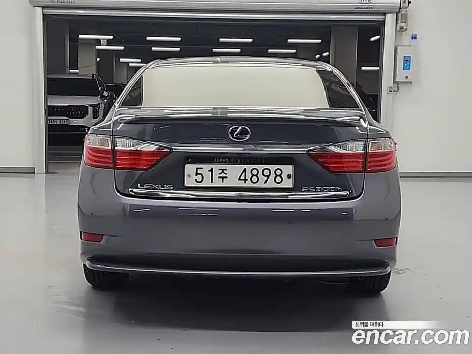 Lexus ES 2014 2.5 гидро в Москве № 1838009, фото 3