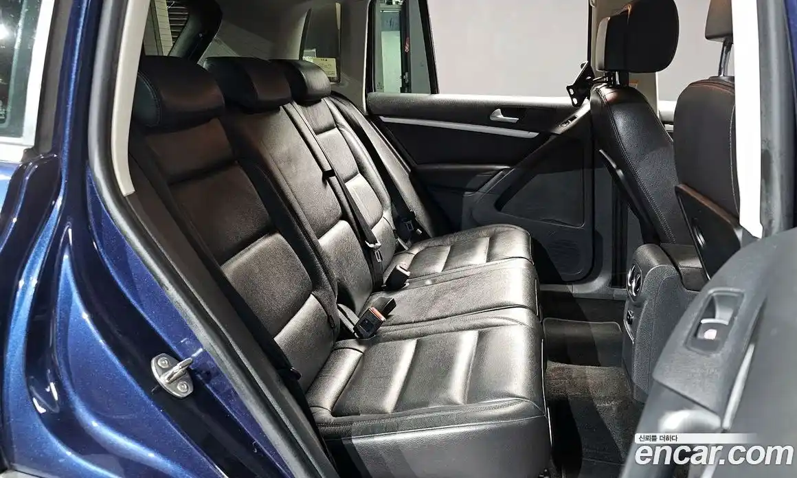 Volkswagen Tiguan 2014 2.0 гидро в Москве № 1838092, фото 11
