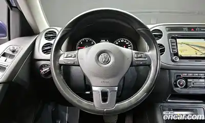 Volkswagen Tiguan 2014 2.0 гидро в Москве № 1838092, миниатюра 12