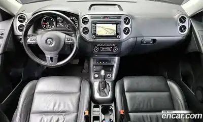 Volkswagen Tiguan 2014 2.0 гидро в Москве № 1838092, миниатюра 7