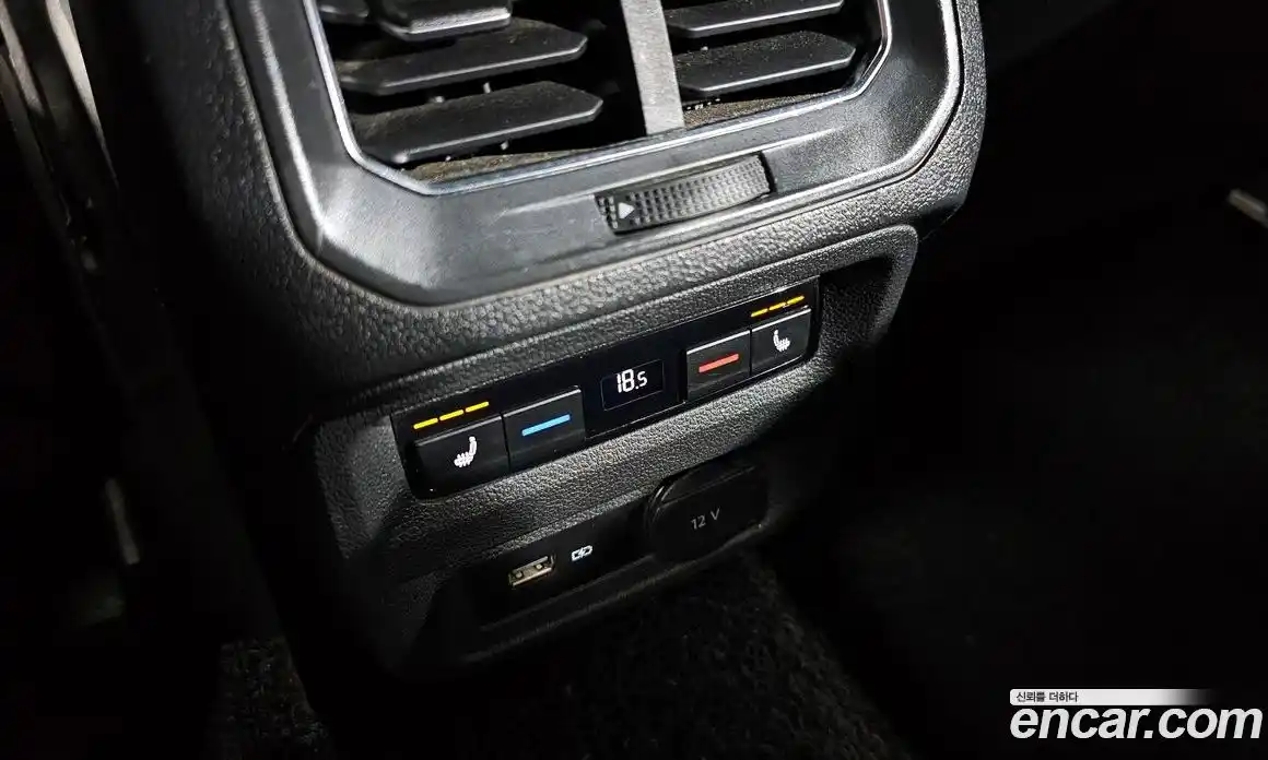 Volkswagen Tiguan 2018 2.0 гидро в Москве № 1838206, фото 17