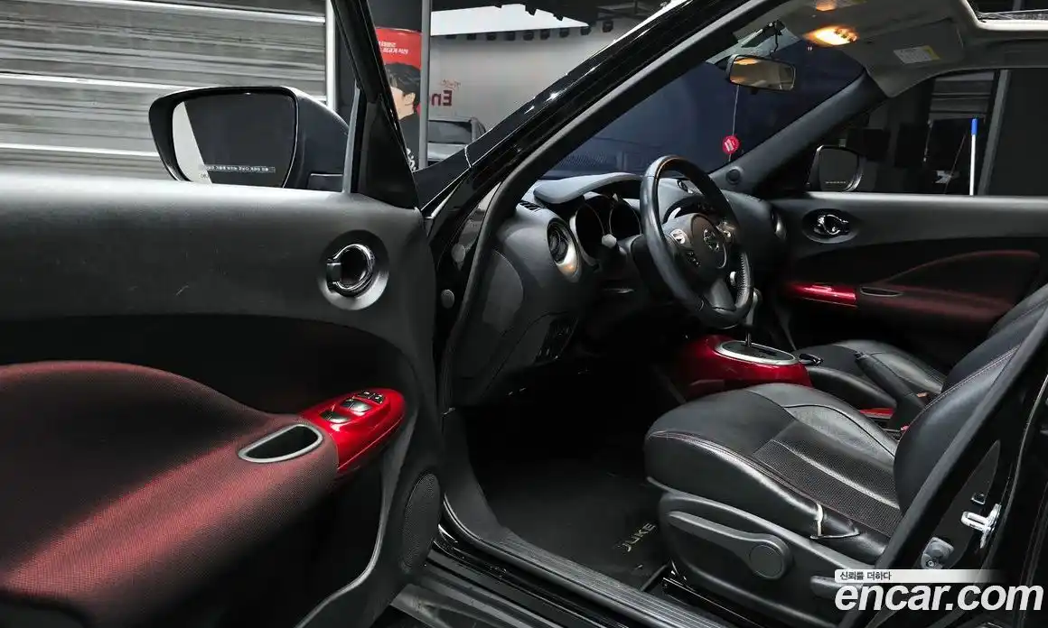 Nissan Juke 2015 1.6 гидро в Москве № 1841851, фото 10