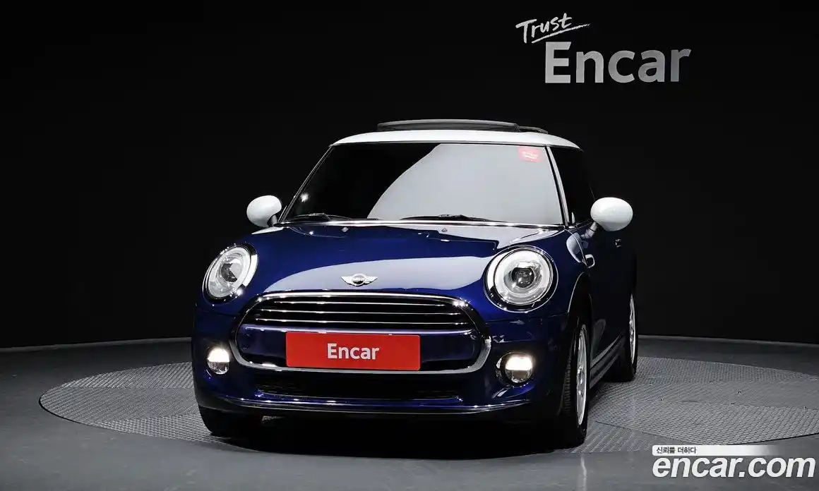 Mini Cooper 2017 1.5 гидро в Москве № 210463, фото 3