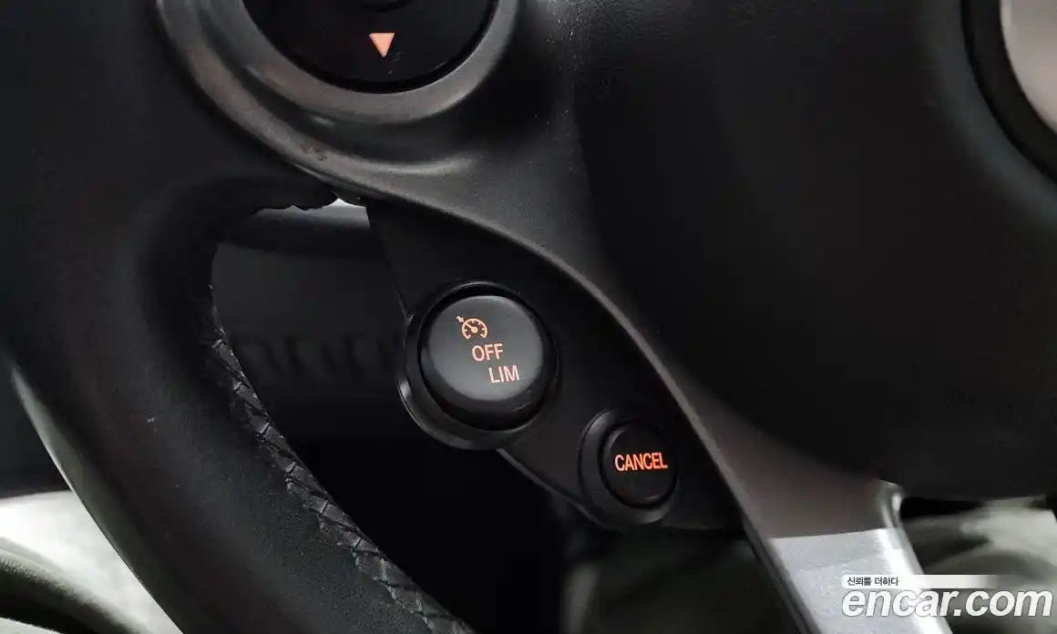 Smart Fortwo 2015 1.0 гидро в Москве № 381689, фото 16