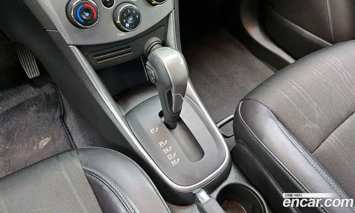 Chevrolet Trax 2013 1.4 гидро в Москве № 38433, фото 12