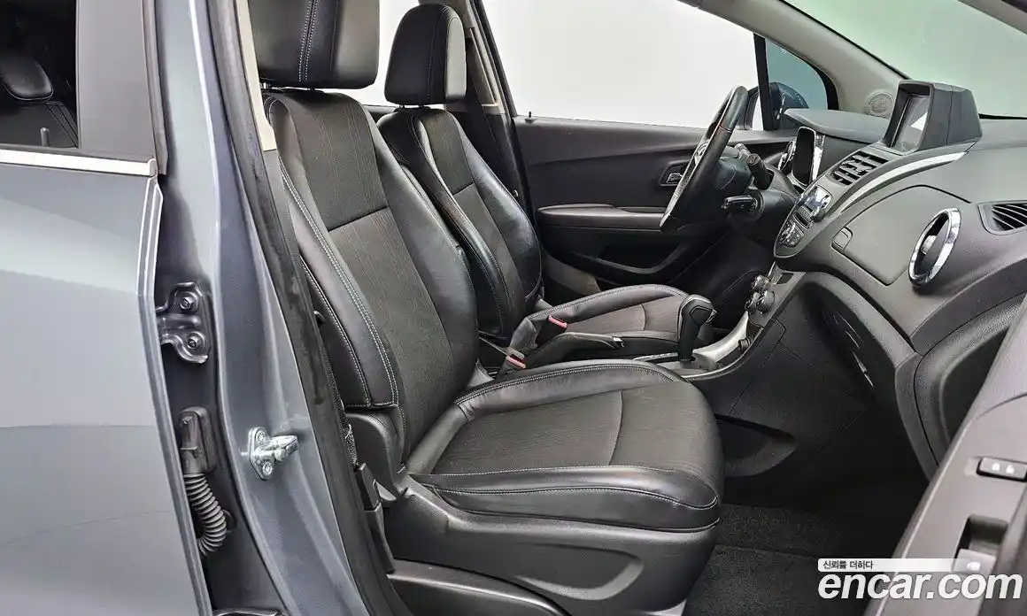 Chevrolet Trax 2013 1.4 гидро в Москве № 38433, фото 16