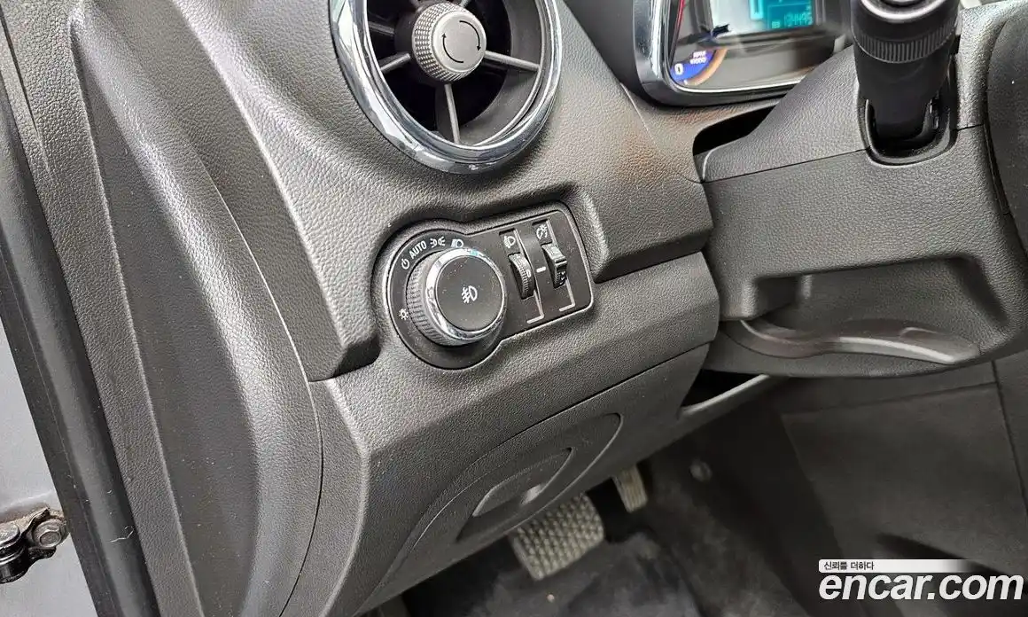Chevrolet Trax 2013 1.4 гидро в Москве № 38433, фото 23
