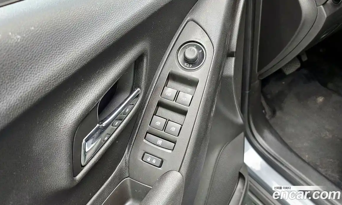Chevrolet Trax 2013 1.4 гидро в Москве № 38433, фото 24