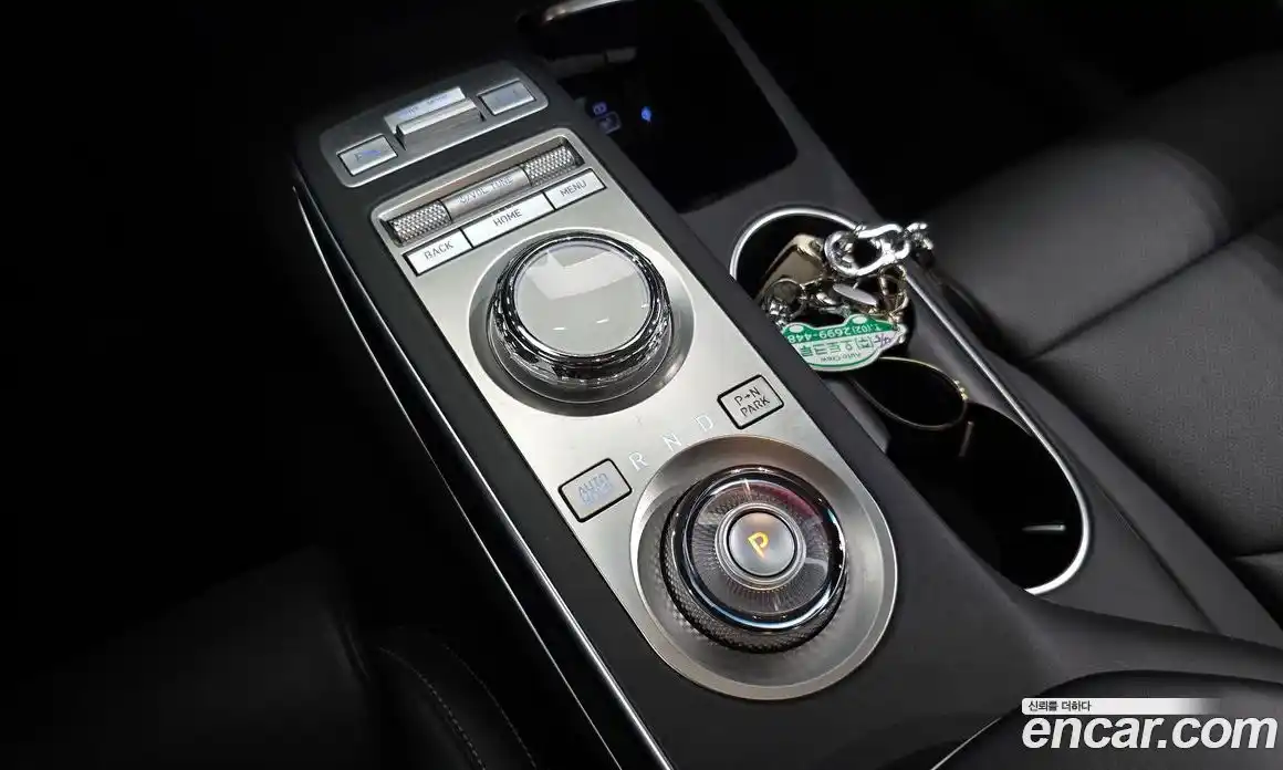 Genesis GV70 2022 2.5 гидро в Москве № 1245525, фото 12