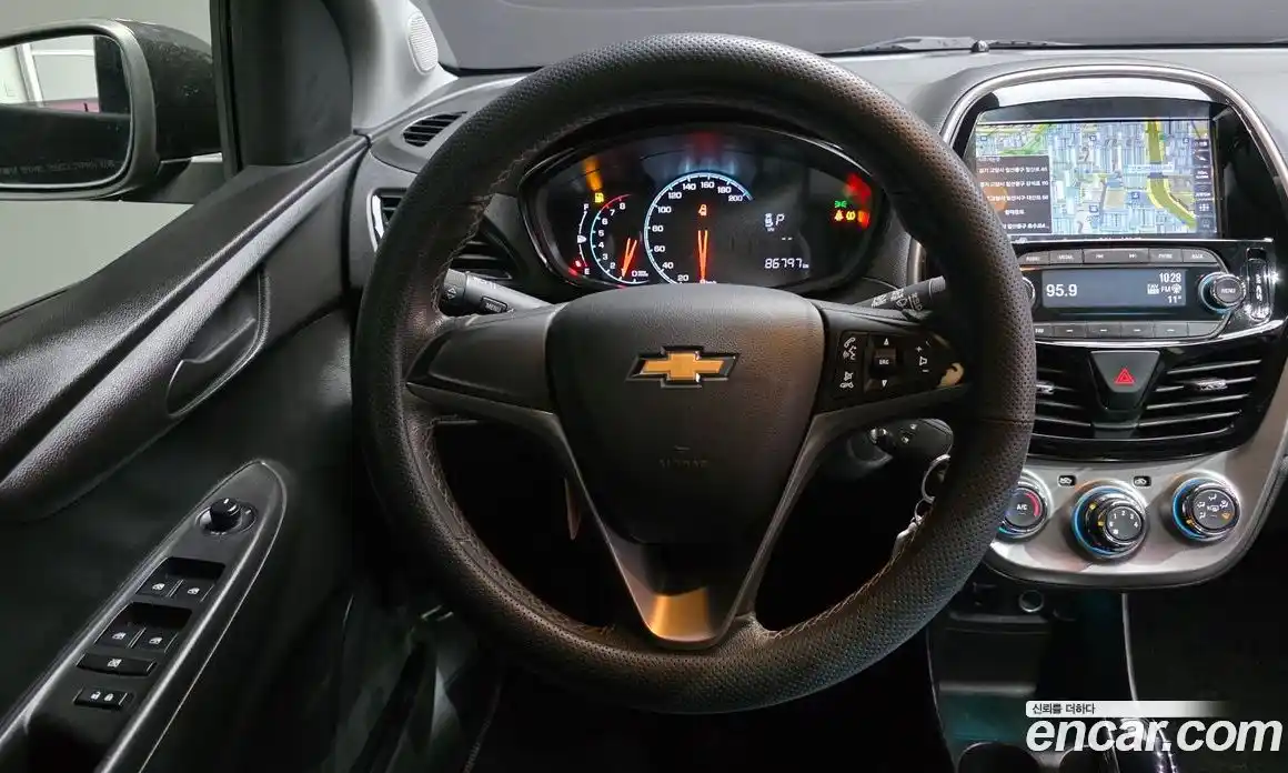Chevrolet Spark 2017 1.0 гидро в Москве, фото 19