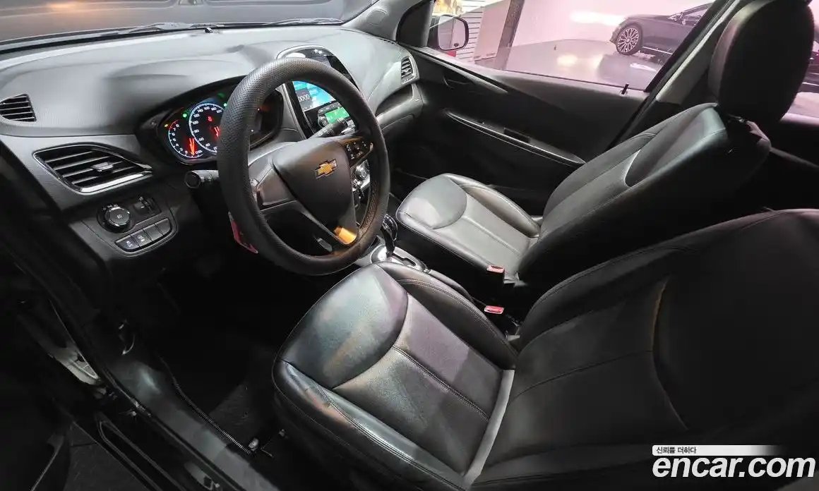 Chevrolet Spark 2017 1.0 гидро в Москве, фото 24