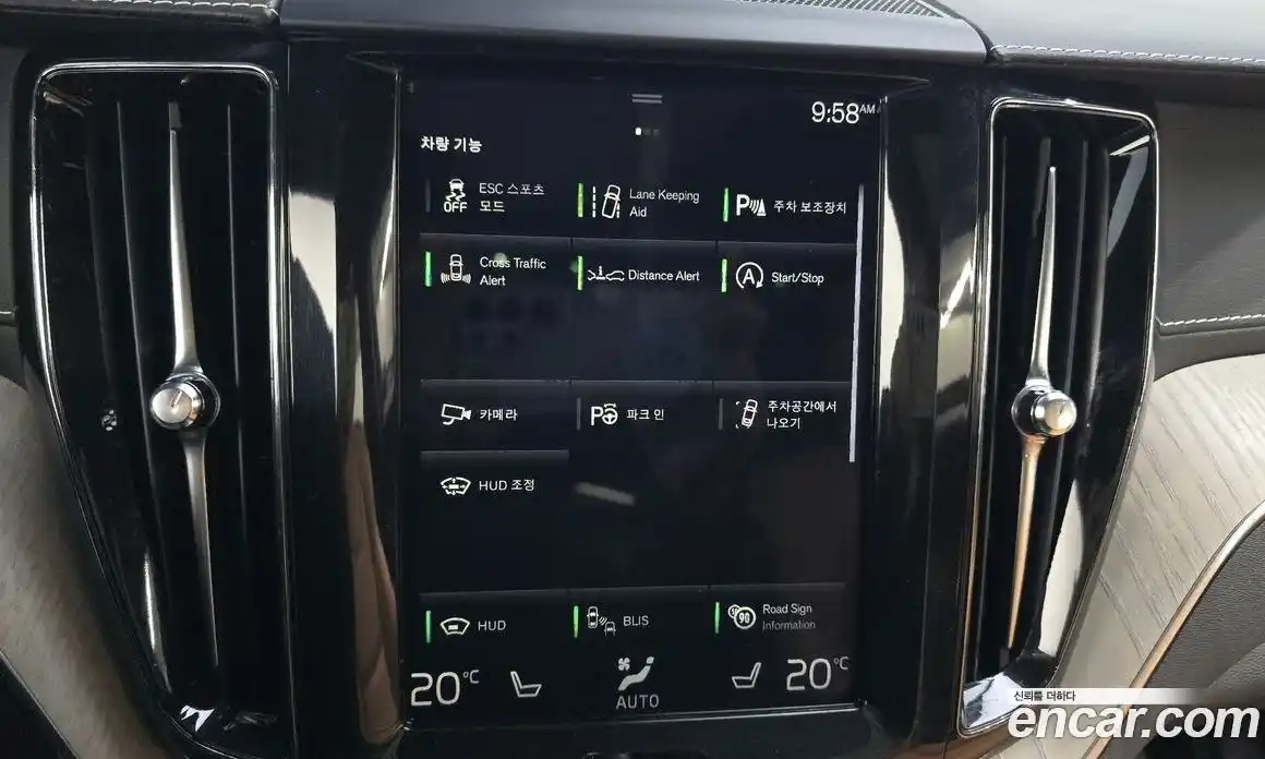 Volvo XC60 2018 2.0 гидро в Москве № 1250043, фото 22