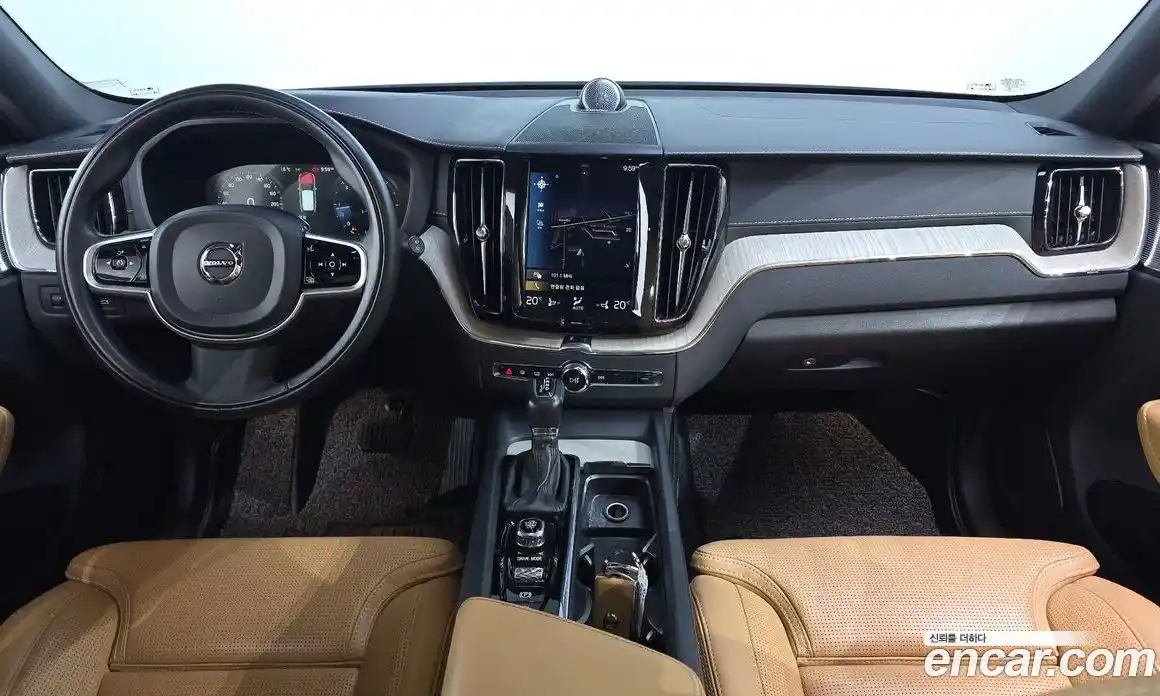 Volvo XC60 2018 2.0 гидро в Москве № 1250043, фото 10