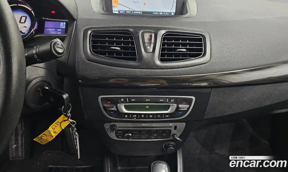 Renault SM3 2013 1.6 гидро в Москве № 1279875, фото 22