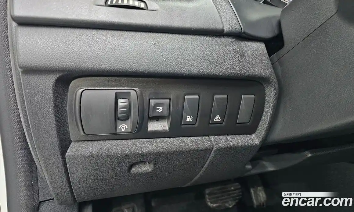 Renault SM3 2013 1.6 гидро в Москве № 1279875, фото 24