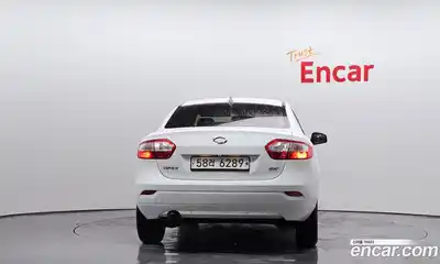 Renault SM3 2013 1.6 гидро в Москве № 1279875, миниатюра 4