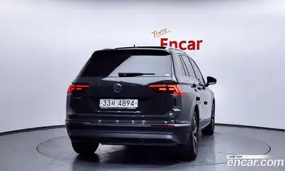 Volkswagen Tiguan 2018 2.0 гидро в Москве № 1281596, миниатюра 4