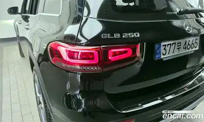 Mercedes-Benz GLB-Class 2022 2.0 гидро в Москве № 1291261, миниатюра 9