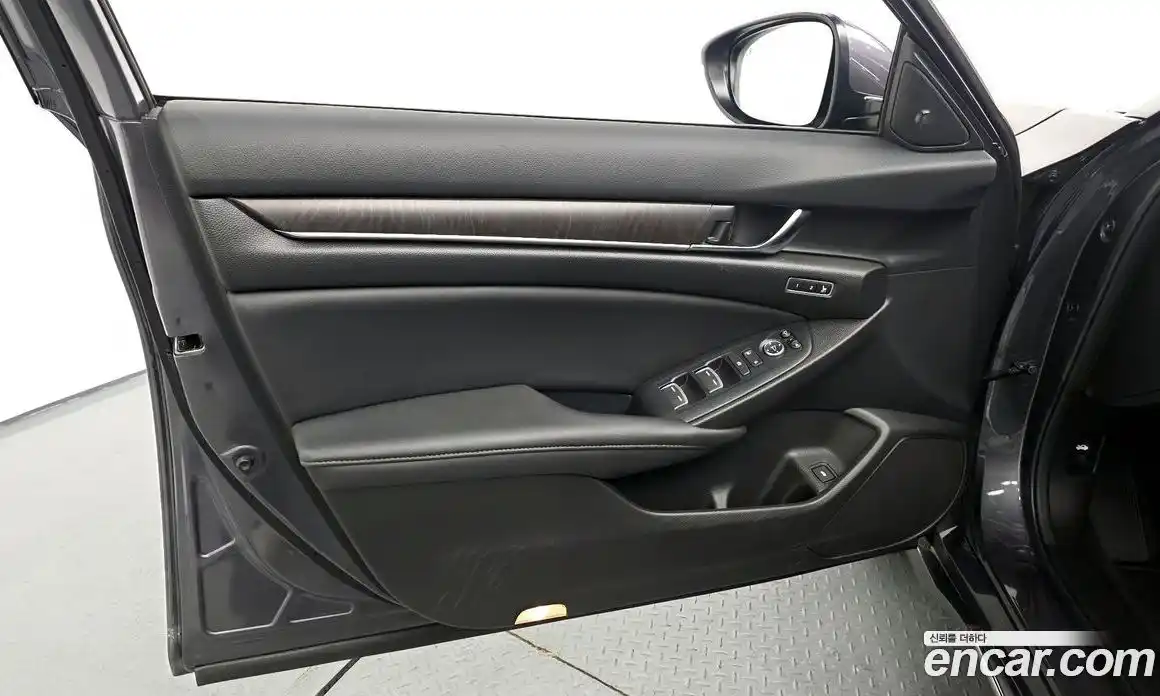 Honda Accord 2022 2.0 гидро в Москве № 1294329, фото 14