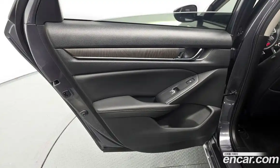 Honda Accord 2022 2.0 гидро в Москве № 1294329, фото 15